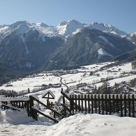 ホテル Gruppen Und Familienhof Falkenstein クリムル エクステリア 写真