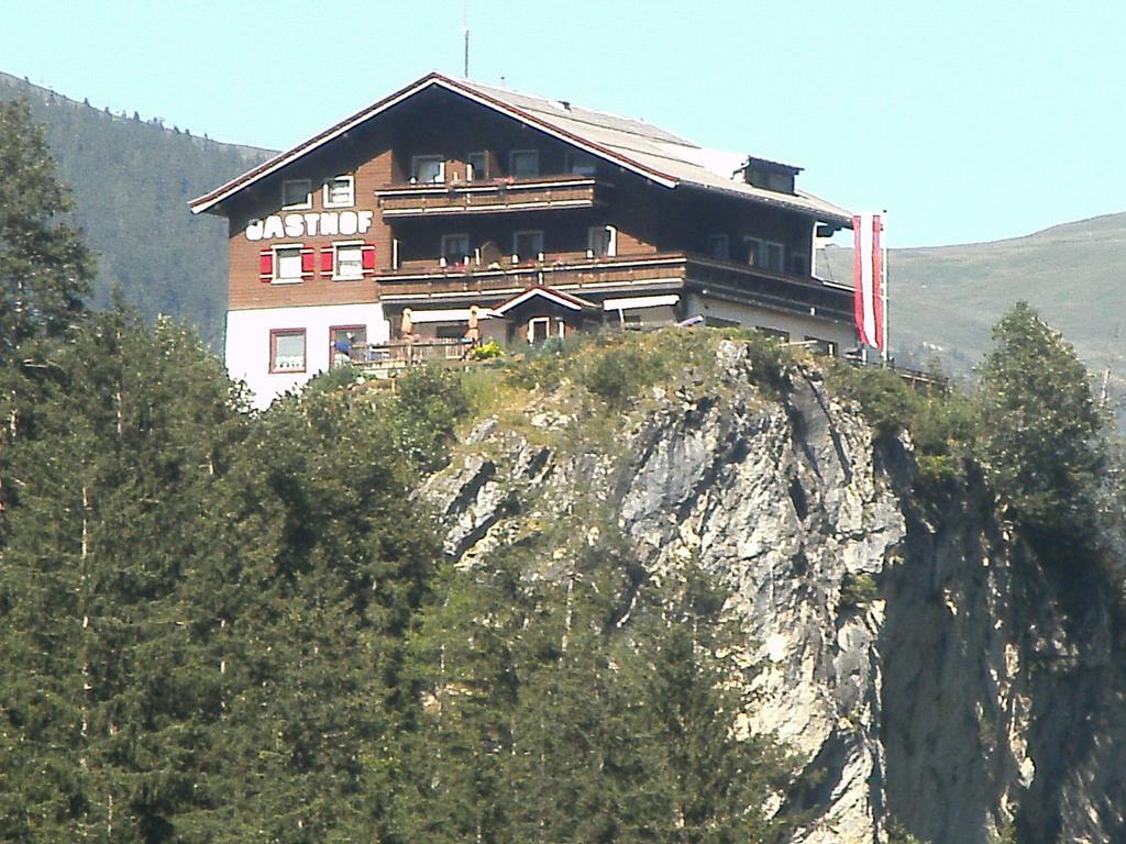 ホテル Gruppen Und Familienhof Falkenstein クリムル エクステリア 写真